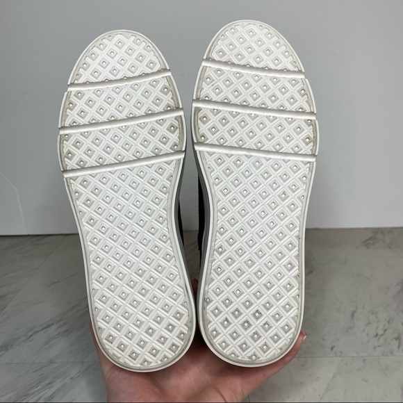 Steven by Steve Madden Avery Black Suede Platform Chelsea Boot 6M - Picture 12 of 13